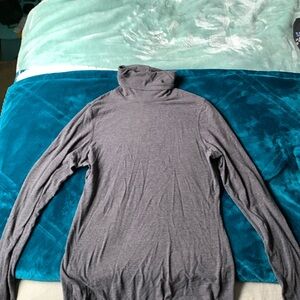 Gray turtleneck super soft and stretchy